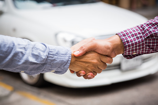 Comment acquérir une voiture d’occasion à moindre coût ?