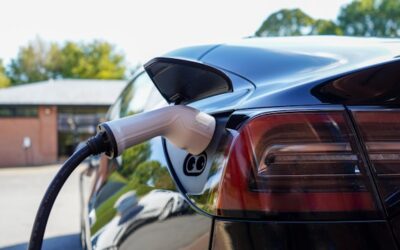 Voiture hybride rechargeable